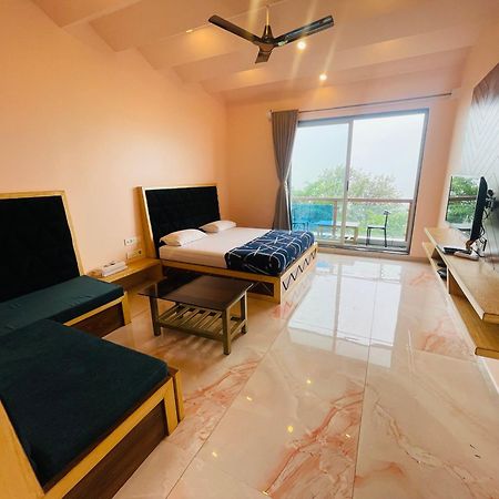 Natural Resort Panhala Exterior photo