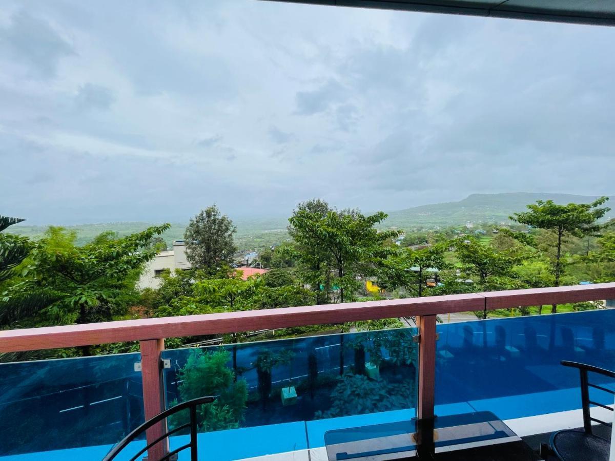Natural Resort Panhala Exterior photo