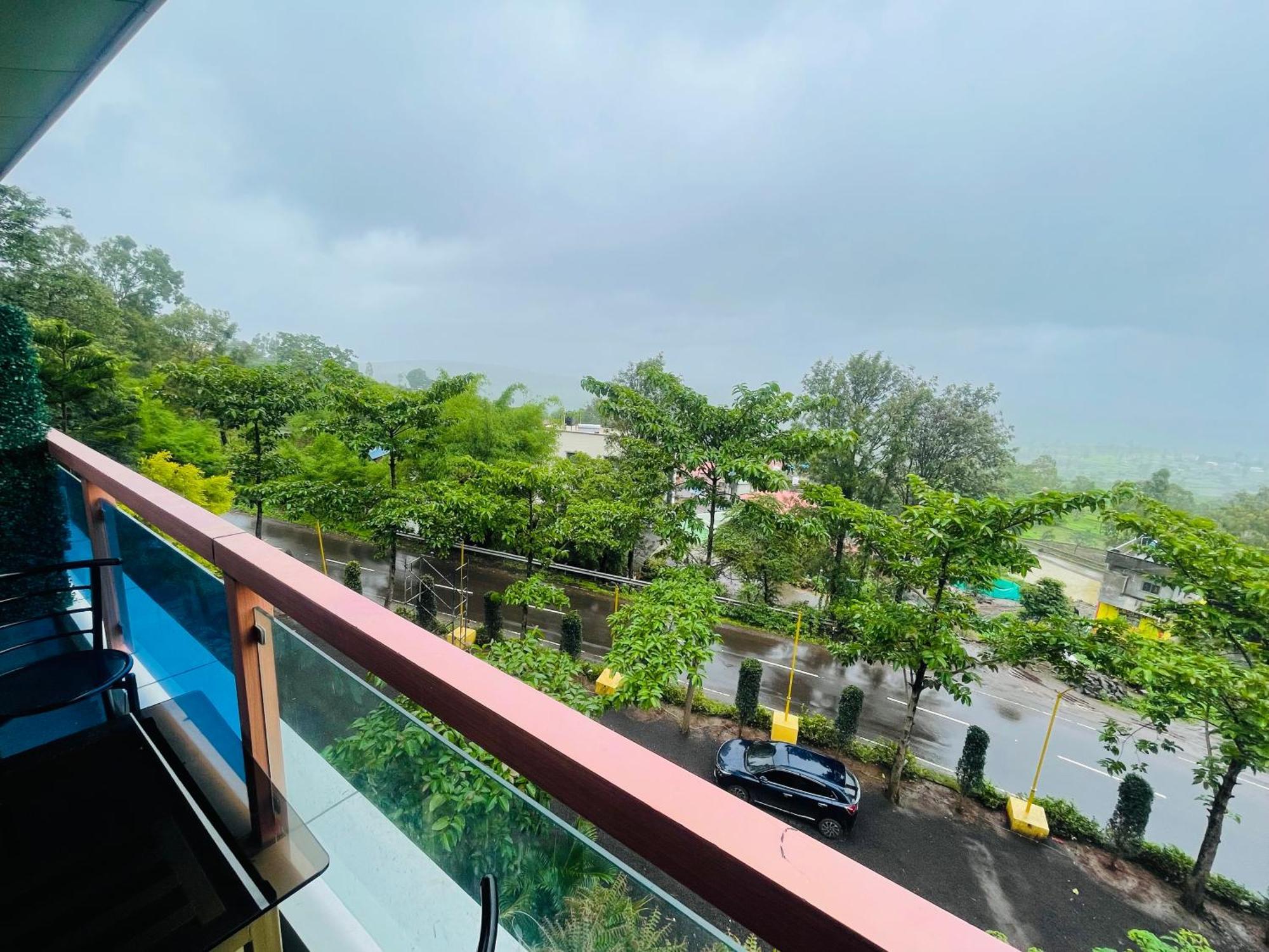 Natural Resort Panhala Exterior photo