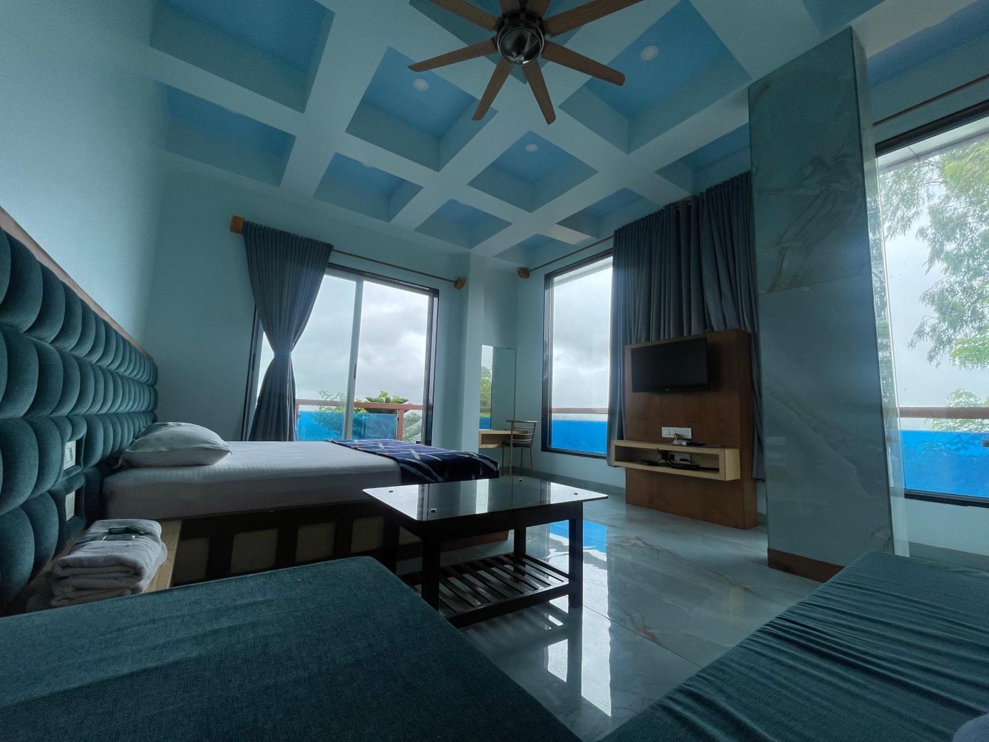 Natural Resort Panhala Exterior photo