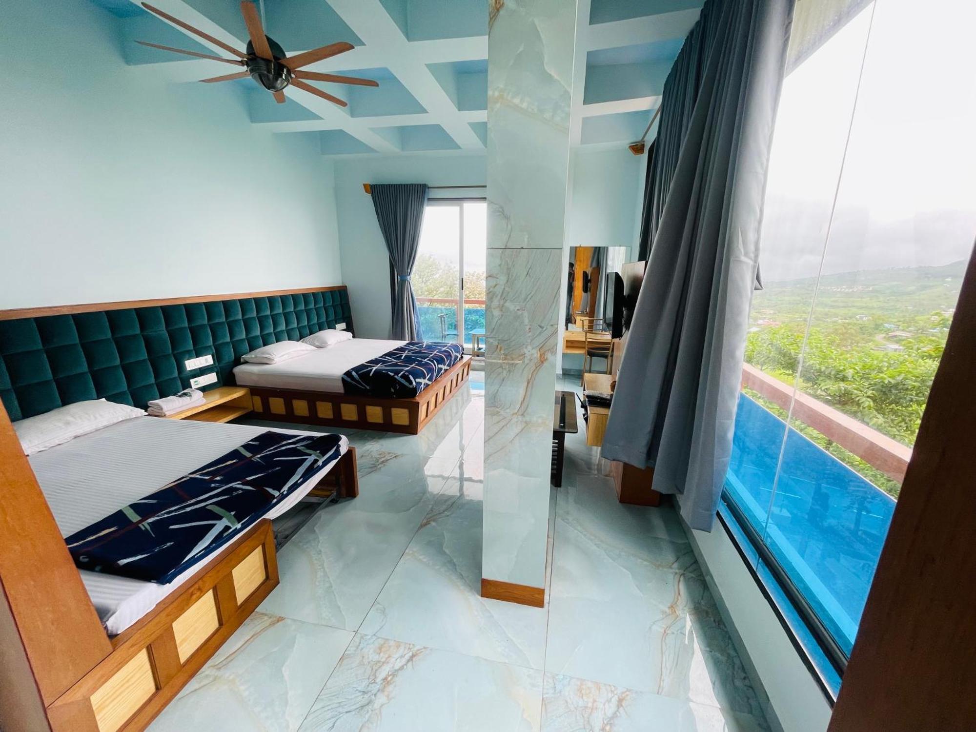 Natural Resort Panhala Exterior photo