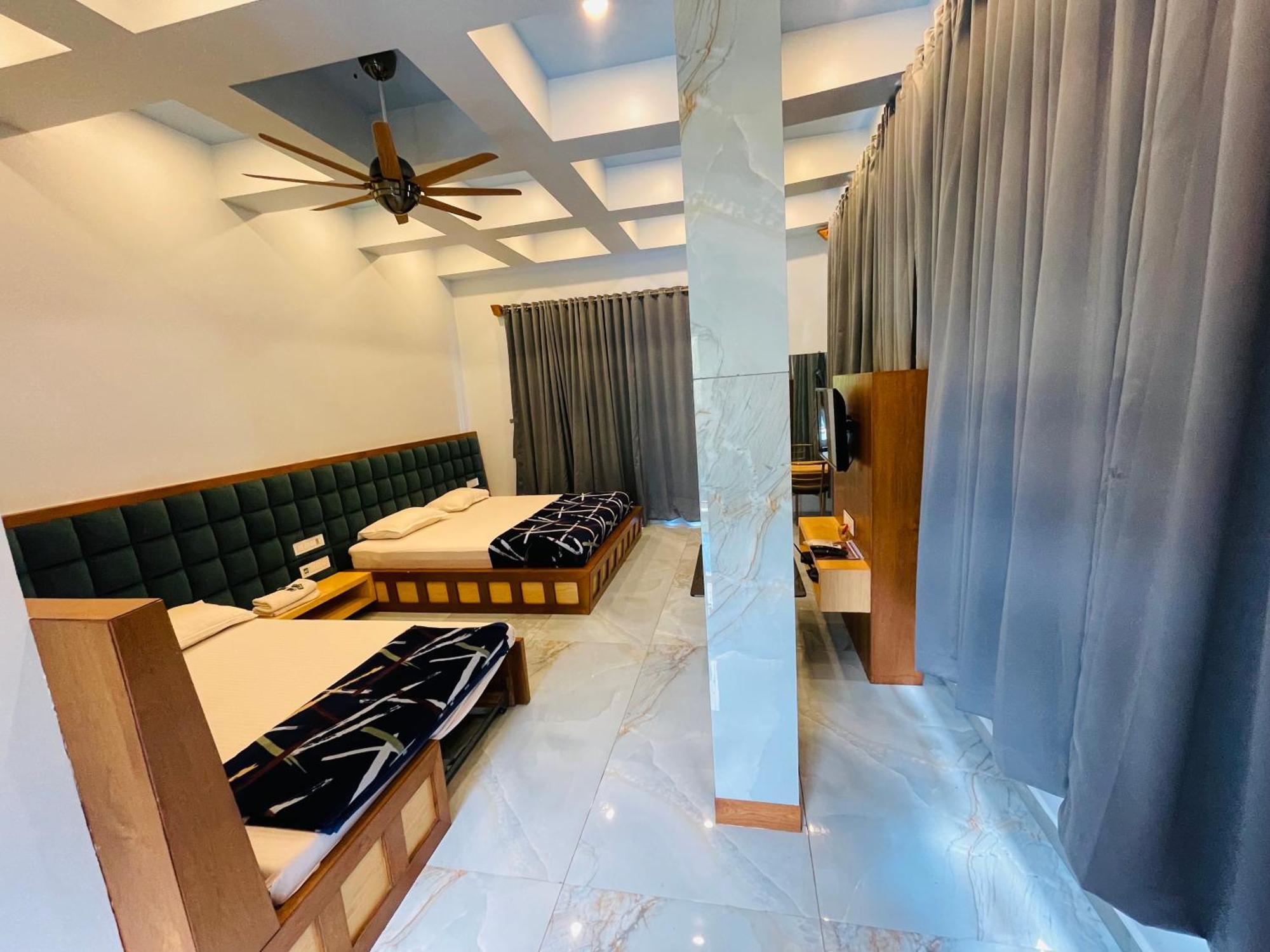 Natural Resort Panhala Exterior photo