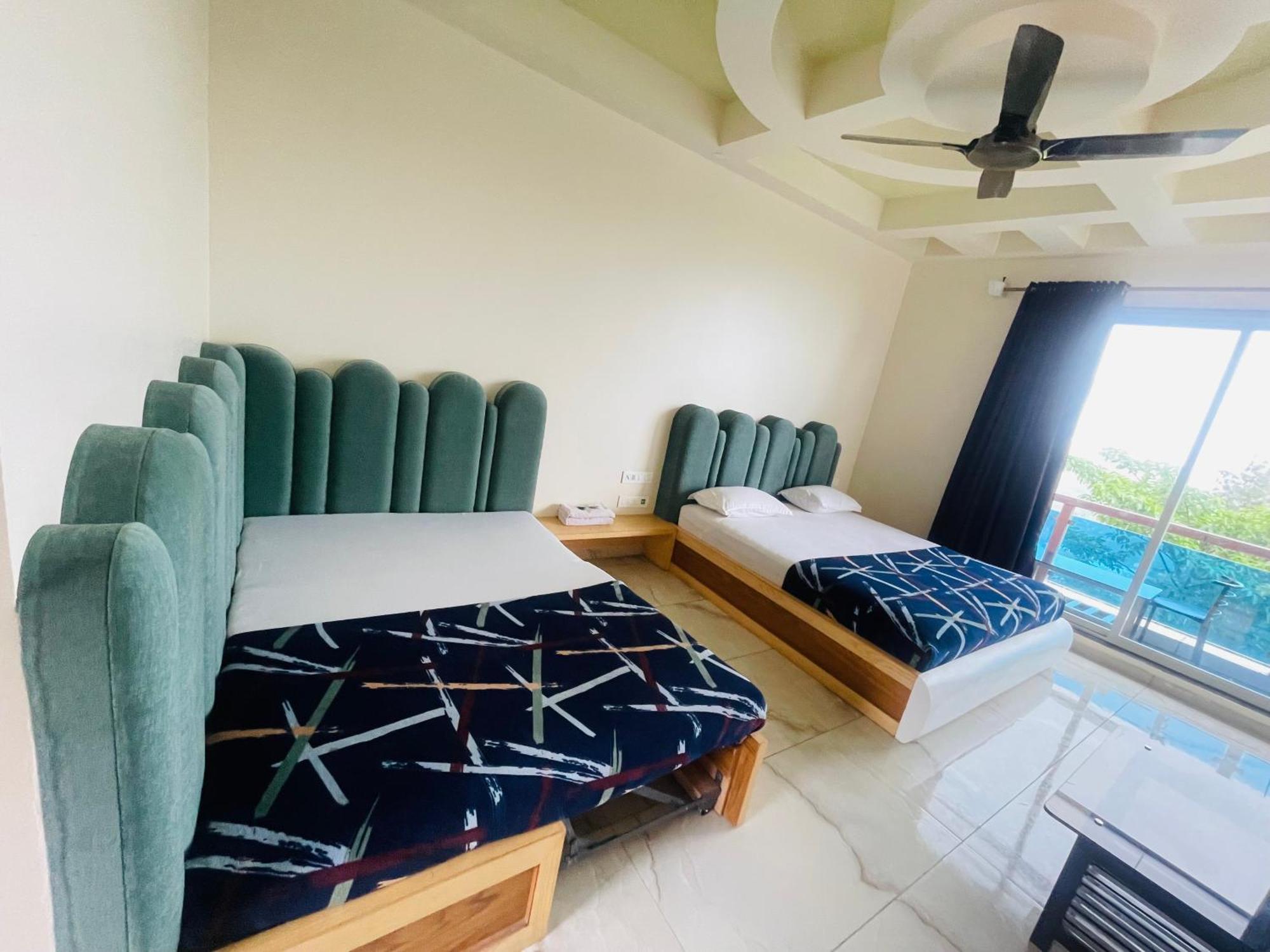 Natural Resort Panhala Exterior photo